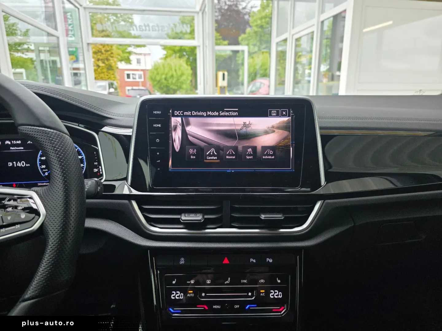 VW T-Roc R-Line 4Motion DCC Panorama Leder Nappa