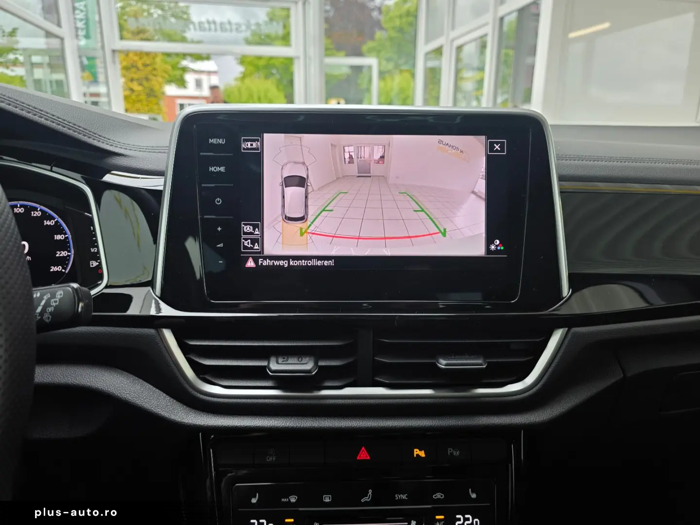 VW T-Roc R-Line 4Motion DCC Panorama Leder Nappa