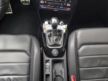 VW T-Roc R-Line 4Motion DCC Panorama Leder Nappa
