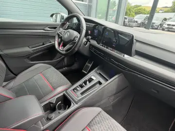 VW Golf VIII GTI Clubsport 21ZOLL 8-FACH MATRIX TOP