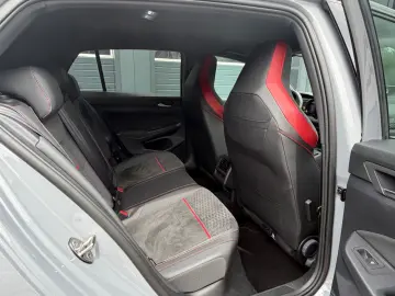 VW Golf VIII GTI Clubsport 21ZOLL 8-FACH MATRIX TOP