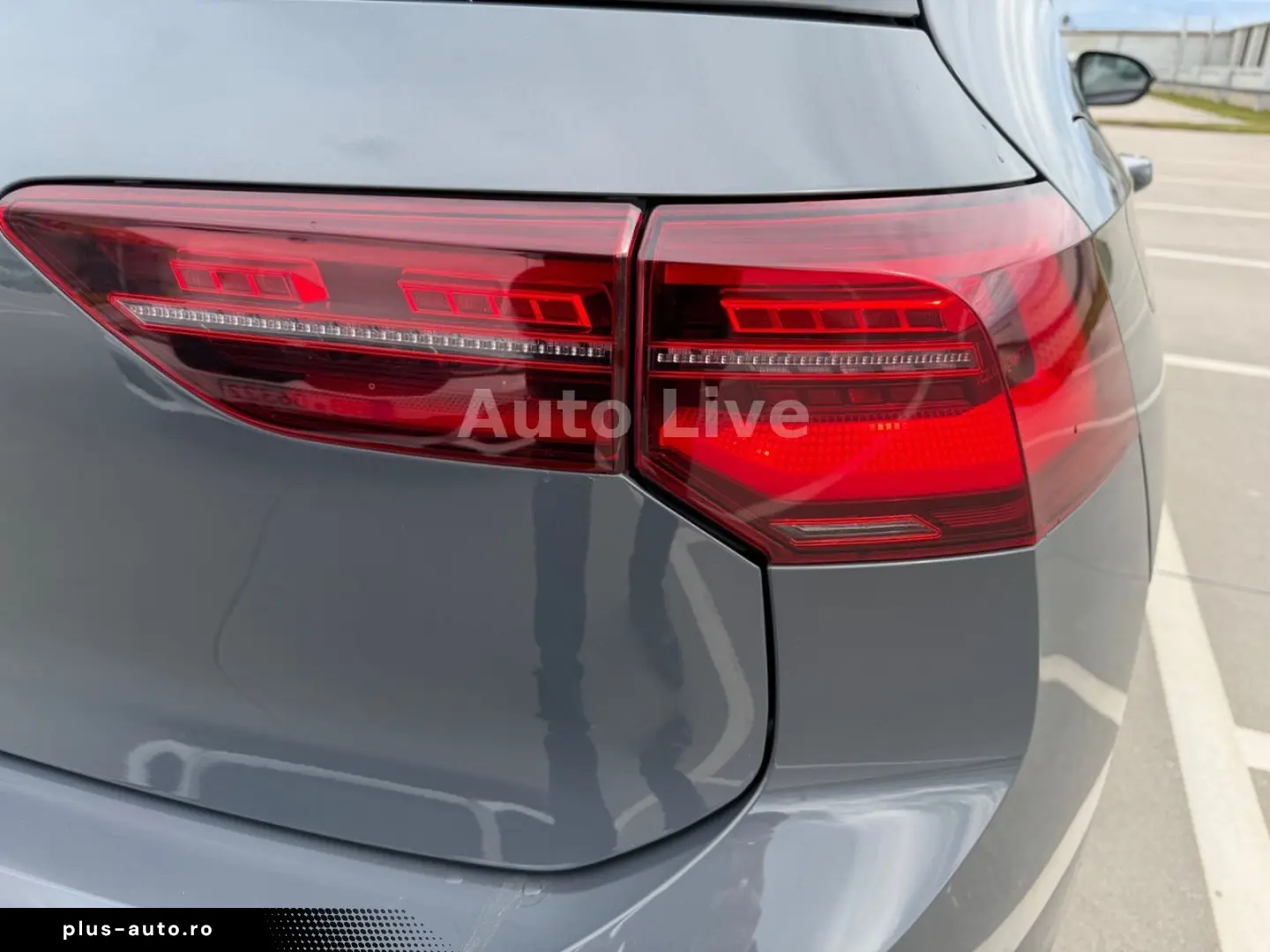 VW Golf 8 2.0 TDI ACTIVE DSG VIR PAN IQ-LED HEAD-UP
