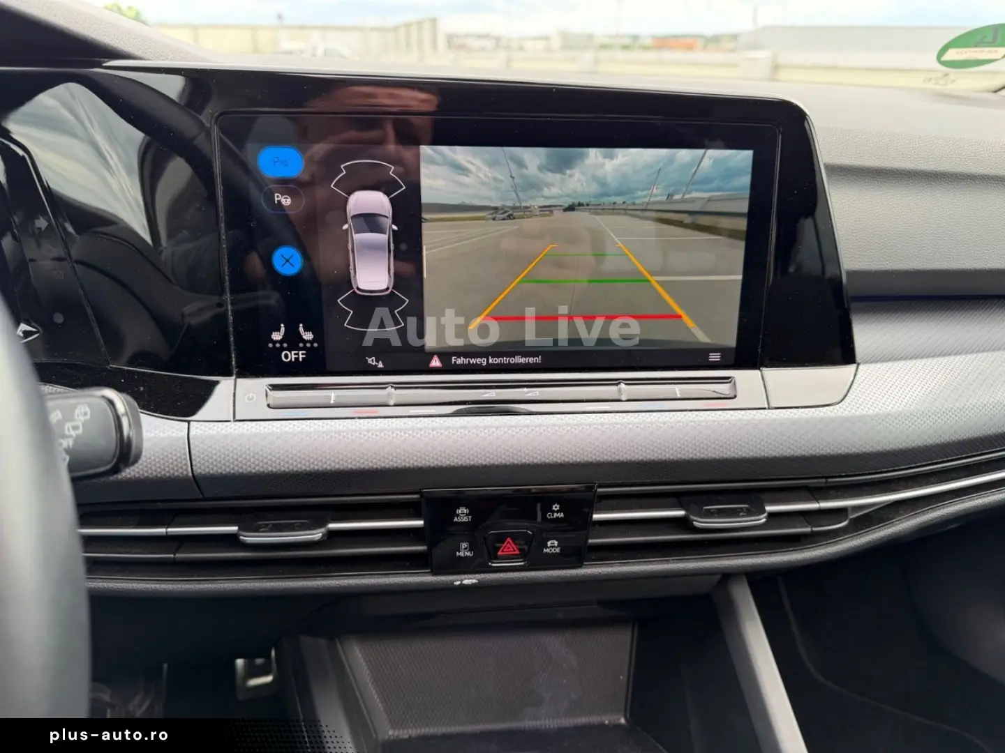 VW Golf 8 2.0 TDI ACTIVE DSG VIR PAN IQ-LED HEAD-UP