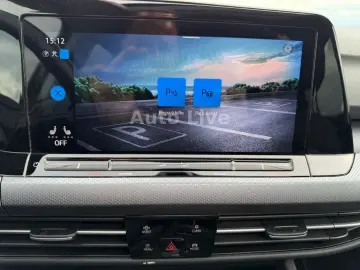 VW Golf 8 2.0 TDI ACTIVE DSG VIR PAN IQ-LED HEAD-UP