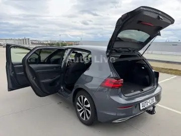 VW Golf 8 2.0 TDI ACTIVE DSG VIR PAN IQ-LED HEAD-UP