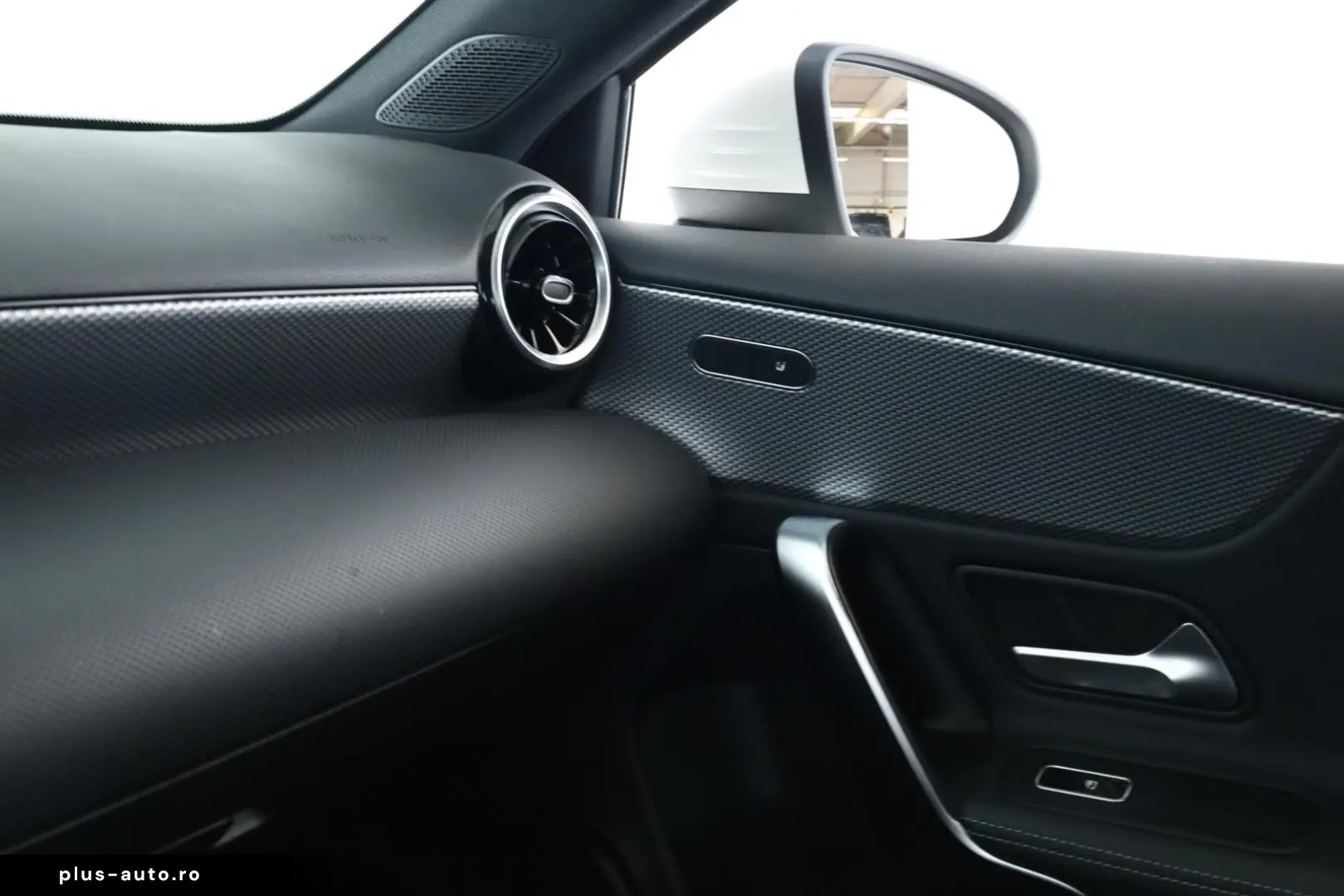 MERCEDES-BENZ A 180 7G Progressive LED Digi Navi App SHZ Kam
