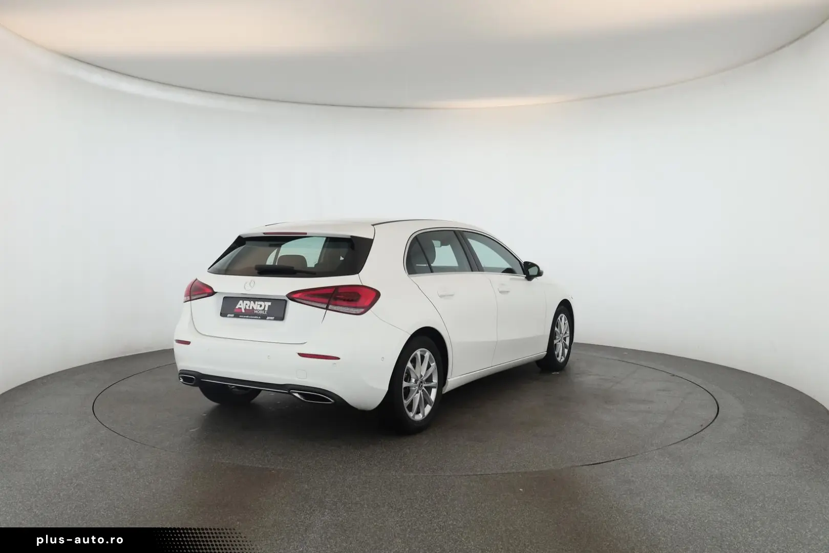 MERCEDES-BENZ A 180 7G Progressive LED Digi Navi App SHZ Kam
