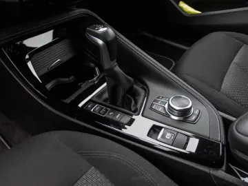BMW X2 25ex Navi DAB LED PDCv h SHZ Temp Keyless USB