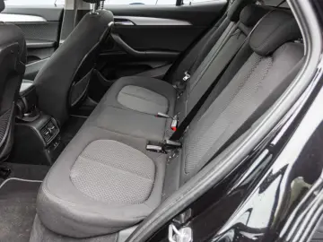 BMW X2 25ex Navi DAB LED PDCv h SHZ Temp Keyless USB