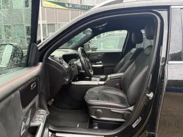 MERCEDES-BENZ GLB 220 4MATIC 7-SITZE AMG-STYLE AMBIENTE-BEL.