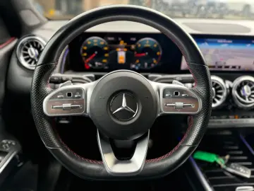 MERCEDES-BENZ GLB 220 4MATIC 7-SITZE AMG-STYLE AMBIENTE-BEL.