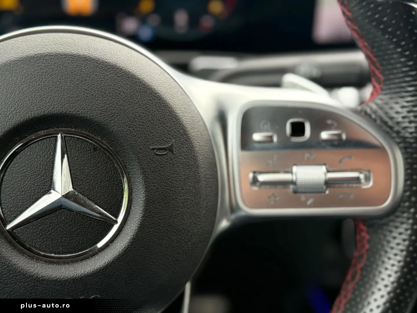 MERCEDES-BENZ GLB 220 4MATIC 7-SITZE AMG-STYLE AMBIENTE-BEL.