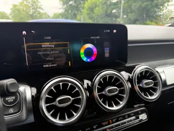 MERCEDES-BENZ GLB 220 4MATIC 7-SITZE AMG-STYLE AMBIENTE-BEL.