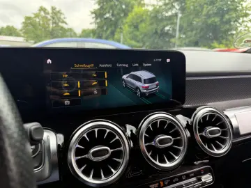 MERCEDES-BENZ GLB 220 4MATIC 7-SITZE AMG-STYLE AMBIENTE-BEL.