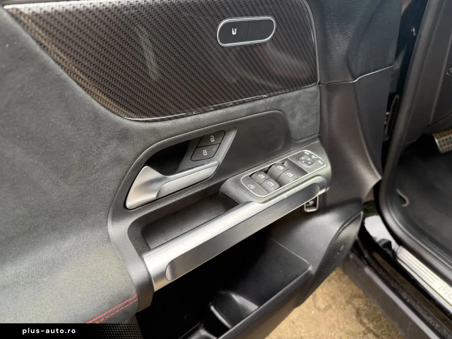 MERCEDES-BENZ GLB 220 4MATIC 7-SITZE AMG-STYLE AMBIENTE-BEL.