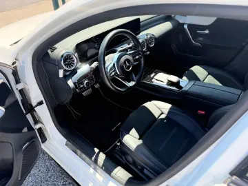 MERCEDES-BENZ A 200 Edition 2020 AMG LEDER NAVI LED