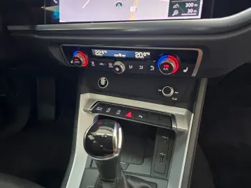 AUDI Q3 45 TFSI qu. advanced LED Virtual Leder 19