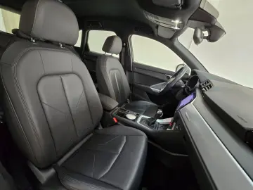 AUDI Q3 45 TFSI qu. advanced LED Virtual Leder 19