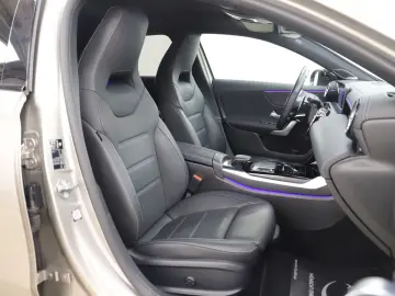 MERCEDES-BENZ A 35 AMG 306PS 7G 4Matic Burmester Pano HUD