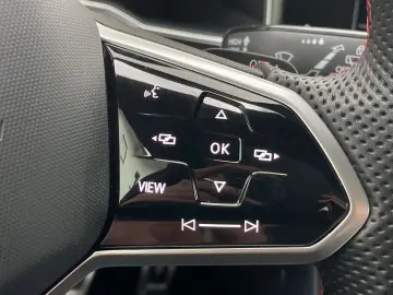 VW Polo GTI 2.0 TSI DSG Pano Kamera Keyless Beats