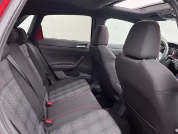VW Polo GTI 2.0 TSI DSG Pano Kamera Keyless Beats