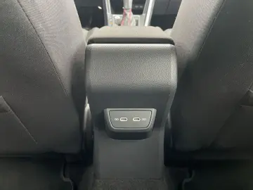 VW Polo GTI 2.0 TSI DSG Pano Kamera Keyless Beats