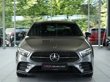 MERCEDES-BENZ A 200 Limousine AMG Line  2.H  19  Nig…