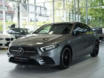 MERCEDES-BENZ A 200 Limousine AMG Line  2.H  19  Nig…
