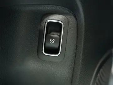 MERCEDES-BENZ A 200 Limousine AMG Line  2.H  19  Nig…
