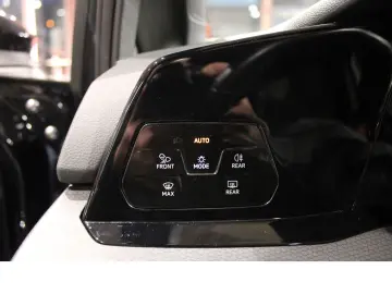 VW Golf GTI Clubsport MATRIX PANO SHZ NAVI VIRT