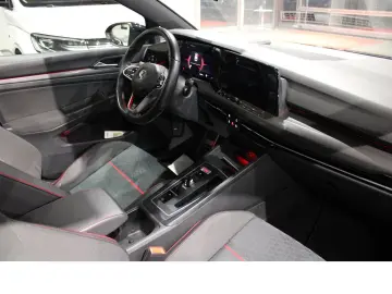 VW Golf GTI Clubsport MATRIX PANO SHZ NAVI VIRT