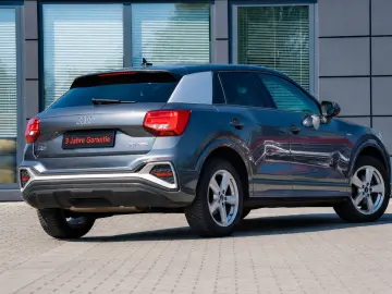 AUDI Q2 30 TFSI S line MIT 3 JAHREN GARANTIE !!!