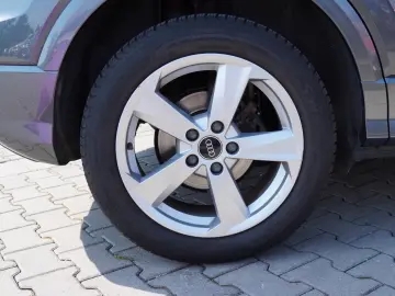AUDI Q2 30 TFSI S line MIT 3 JAHREN GARANTIE !!!