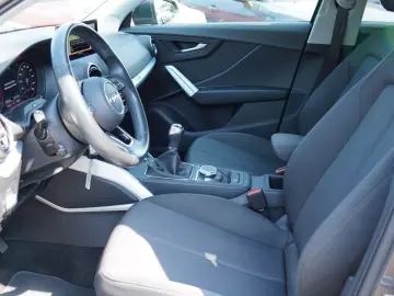 AUDI Q2 30 TFSI S line MIT 3 JAHREN GARANTIE !!!