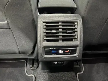 VW Golf Active LED APP Kamera PANO Totwinkel-Asiten