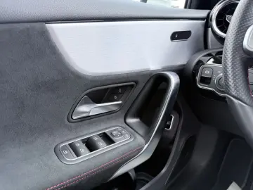 MERCEDES-BENZ A 35 AMG A Limousine 4M HUD EGSD Navi