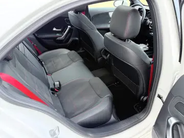 MERCEDES-BENZ A 35 AMG A Limousine 4M HUD EGSD Navi