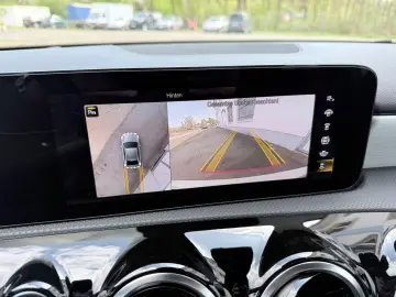 MERCEDES-BENZ A 35 AMG A Limousine 4M HUD EGSD Navi