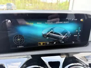 MERCEDES-BENZ A 35 AMG A Limousine 4M HUD EGSD Navi