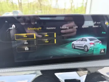 MERCEDES-BENZ A 35 AMG A Limousine 4M HUD EGSD Navi