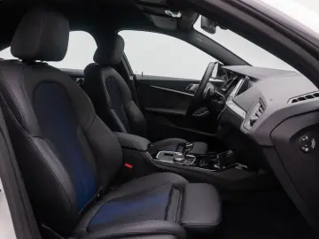 BMW 220d Gran Coupé M Sport HUD H K DAB Komfort 18Zl