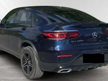 MERCEDES-BENZ GLC 300 e 4Matic COUPE AMG-LINE