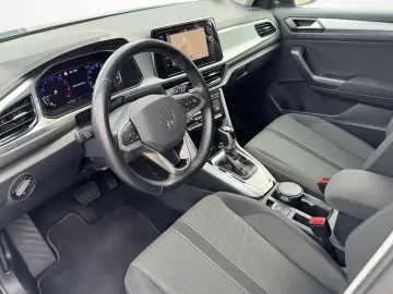 VW T-Roc 1.5 TSI DSG  NAVI KEYLESS KAMERA