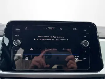 VW T-Roc 1.5 TSI DSG  NAVI KEYLESS KAMERA