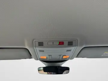 VW T-Roc 1.5 TSI DSG  NAVI KEYLESS KAMERA