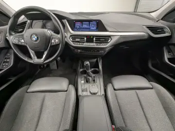 BMW 118d AHK Memory DA PA HiFi LED Comfort Paket