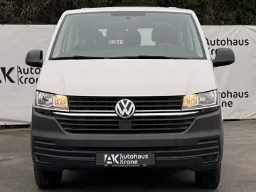 Volkswagen T6.1 2.0 TDI Caravelle Trendline 9-Locuri