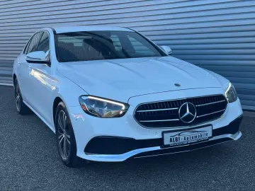 MERCEDES-BENZ E 220d Limousine NAVI LED AHK  PARKLENK