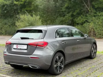 MERCEDES-BENZ A 250 Progressive Automatik Navi LED Kamera
