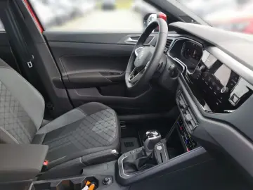 VW Taigo R-Line 1.0 TSI 7-Gang Navi CarPlay Klima